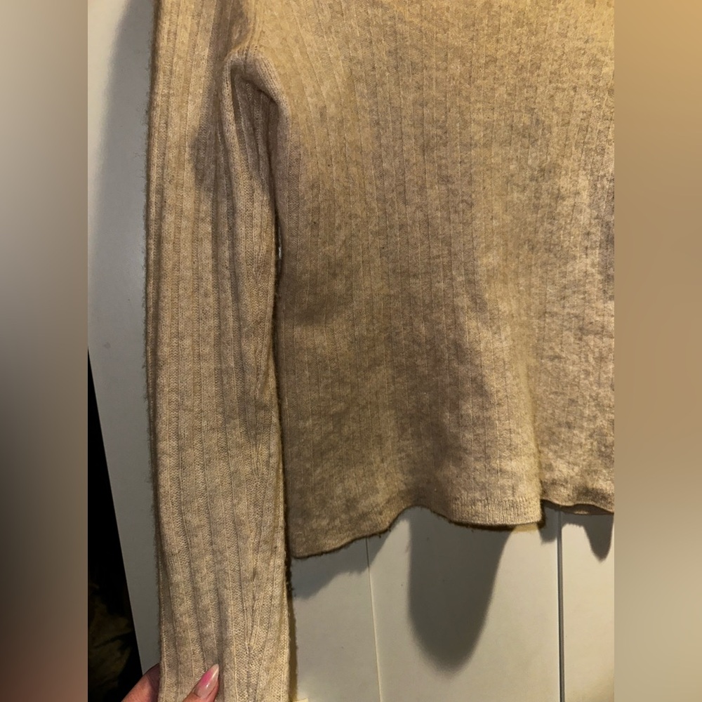 NAADAM Lightweight Cashmere Ribbed Sweater $158 MSRP - Picture 16 of 16